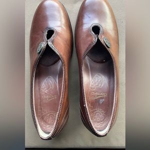 Brown Dansko Dress Shoes